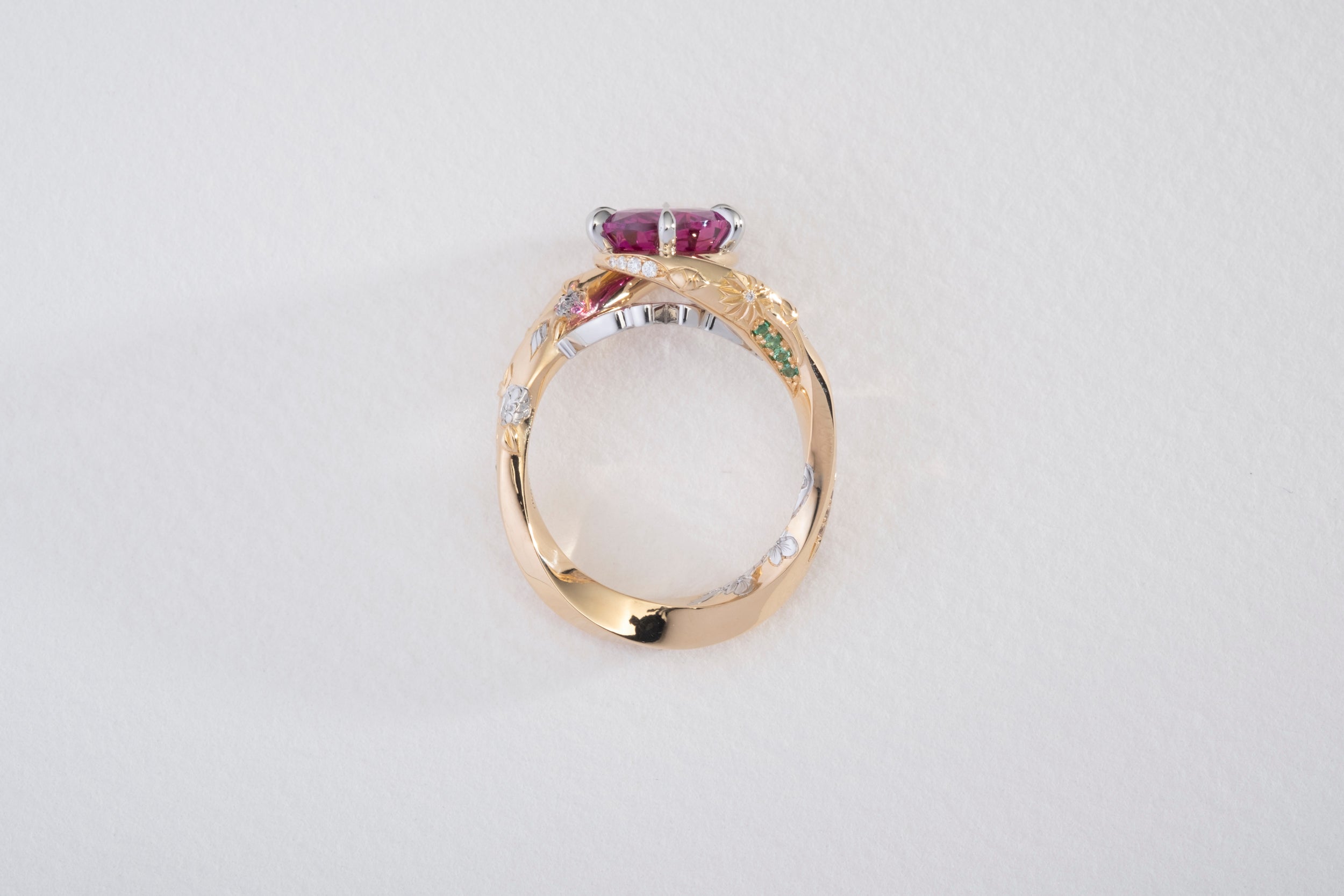 One-of-a-kind Pink Sapphire Ring with Platinum Inlay and Hand Engraving