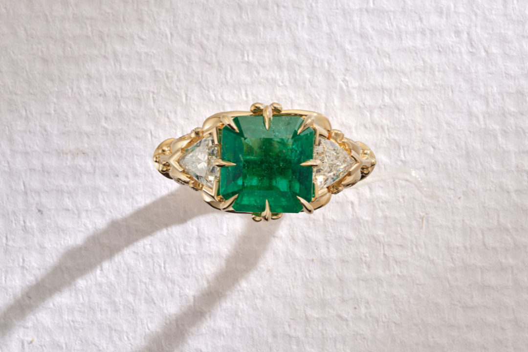 One-of-a-Kind Emerald Ring with Diamond Trillion