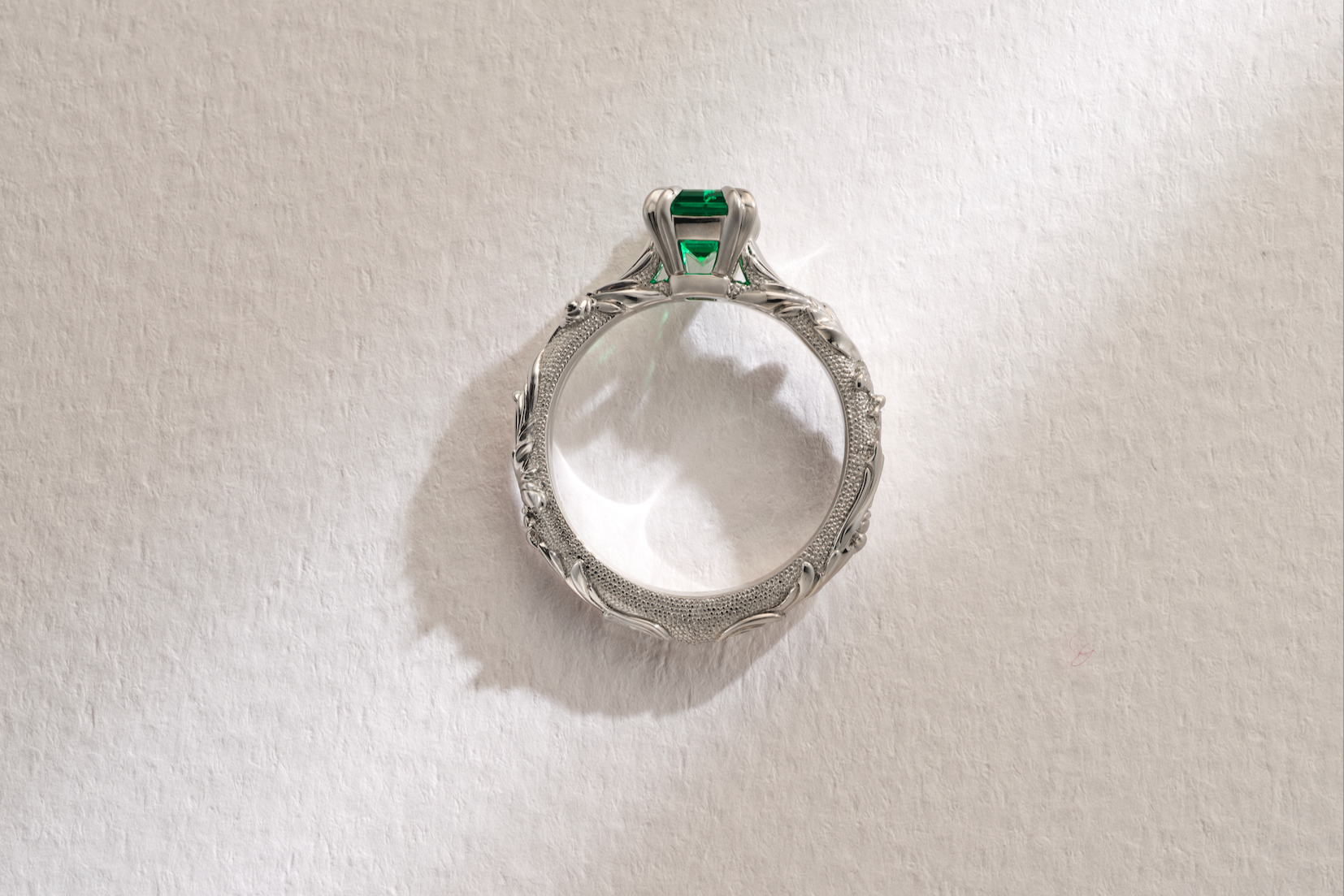 Emerald Acanthis Ring